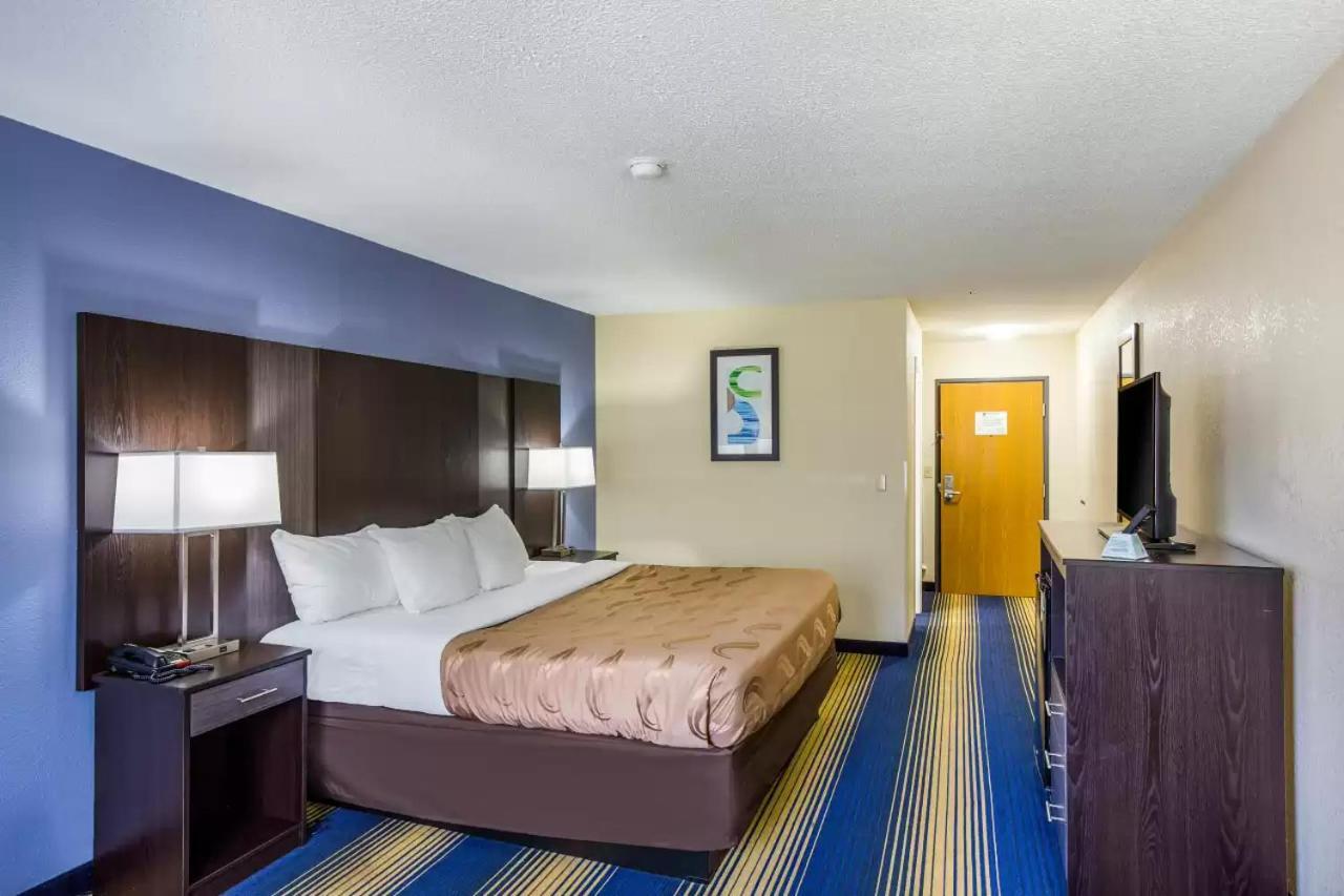 Quality Inn Charleston Exteriör bild
