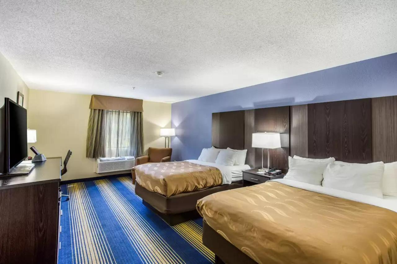 Quality Inn Charleston Exteriör bild